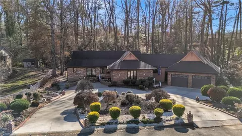 172 Laurel Mountain Rd, North Wilkesboro, NC 28659