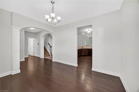 Entry Way - 2511 Copperleaf Ct, High Point, NC 27265 photo 4 of 13