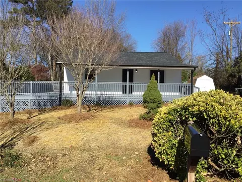 2900 Hayden St, Greensboro, NC 27407