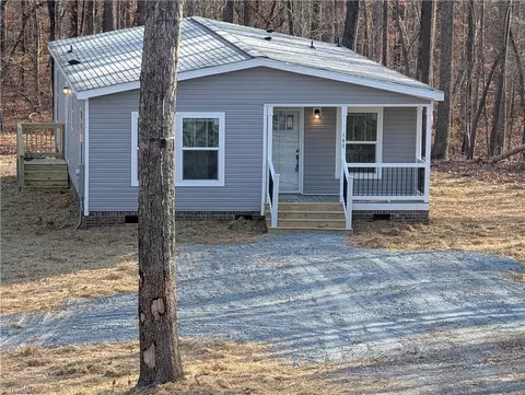 160 Tabernacle Church Rd, Trinity, NC 27370 photo 2