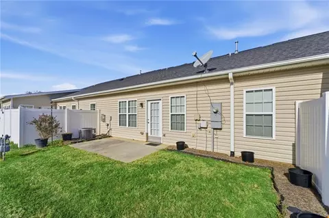 6231 Queens Gate Ct, Clemmons, NC 27012 photo 27