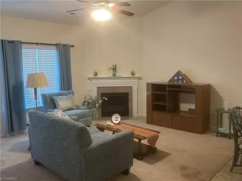 6231 Queens Gate Ct, Clemmons, NC 27012 photo 2