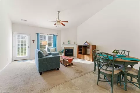 6231 Queens Gate Ct, Clemmons, NC 27012 photo 10