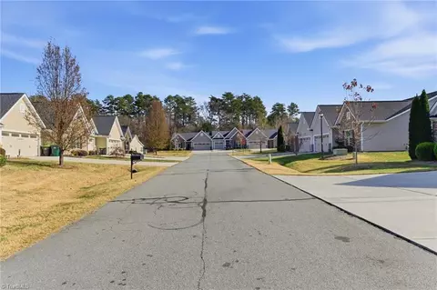 6231 Queens Gate Ct, Clemmons, NC 27012 photo 28