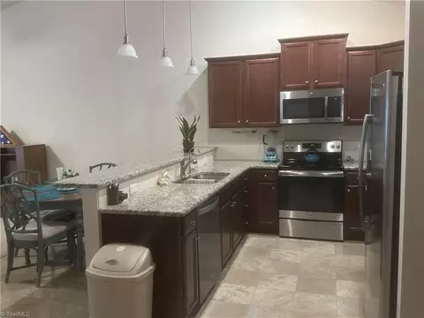 6231 Queens Gate Ct, Clemmons, NC 27012 photo 5