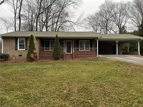 1025 Wilburn Ln, King, NC 27021