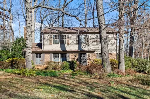 1602 Alderman Dr, Greensboro, NC 27408
