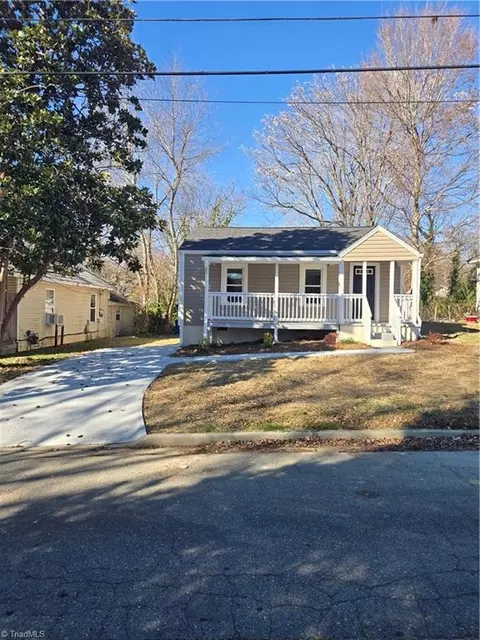 513 Devonshire St, Winston Salem, NC 27127