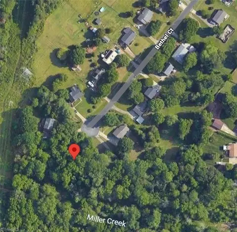 2754 Bethel Ct, Winston Salem, NC 27127