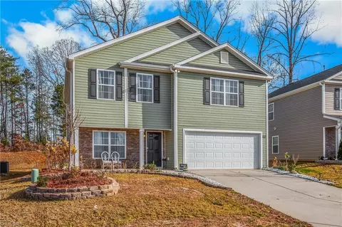 6729 Capstone Ct, Rural Hall, NC 27045
