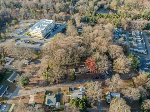 599 Mission Rd, Winston Salem, NC 27103
