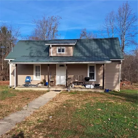396 Damascus Church Rd, Wilkesboro, NC 28697