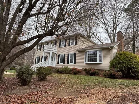 1706 Lazy Ln, High Point, NC 27265