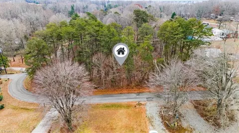 8316 Lakedale Cir, Colfax, NC 27235