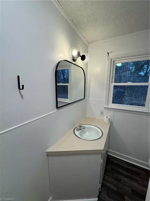 Bath - 1678 Pine Hall Rd, Pine Hall, NC 27042 photo 2 of 2