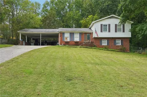 5519 Windemere Cir, Trinity, NC 27370 photo 1