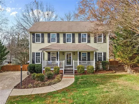 5604 Cedar Bluff Ct, Greensboro, NC 27407