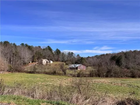835 Brookfall Dairy Rd, Elkin, NC 28621 photo 43