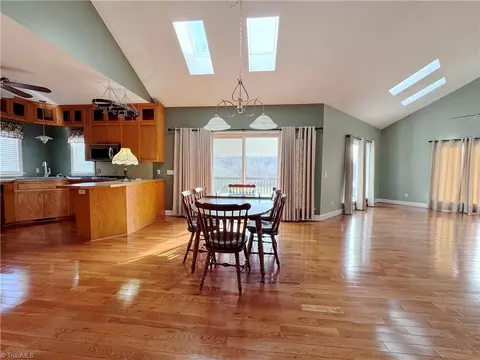 835 Brookfall Dairy Rd, Elkin, NC 28621 photo 7