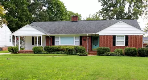 514 Country Club Dr, Burlington, NC 27215