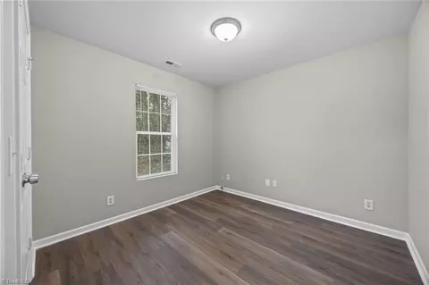 Bedroom - 1109 Terrell Dr, High Point, NC 27262 photo 1 of 4