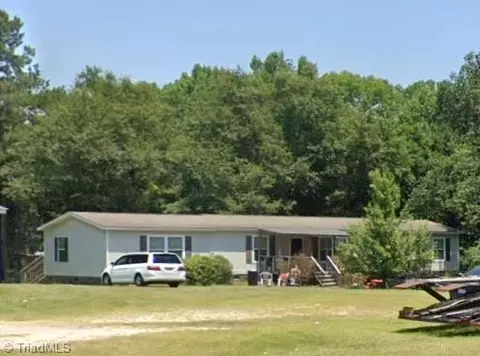 4396 Nc Highway 83, Maxton, NC 28364