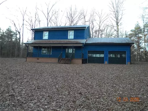 462 Flat Swamp Lake Rd, Denton, NC 27239