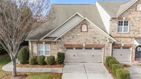 5277 Esher Dr, Walkertown, NC 27051