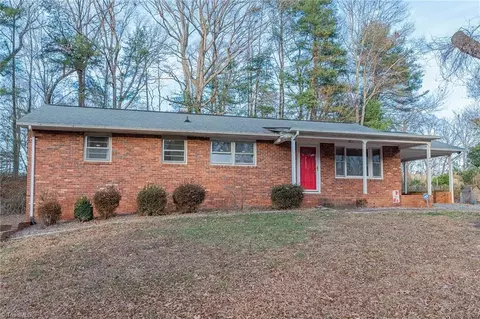 4443 Tekoa Ln, Winston Salem, NC 27105