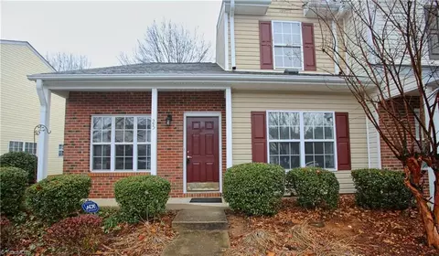 25 Tannenbaum Cir, Greensboro, NC 27410