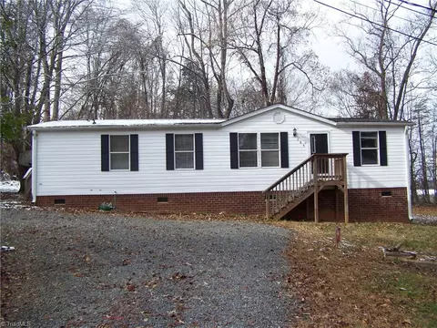 185 First Ct, Reidsville, NC 27320