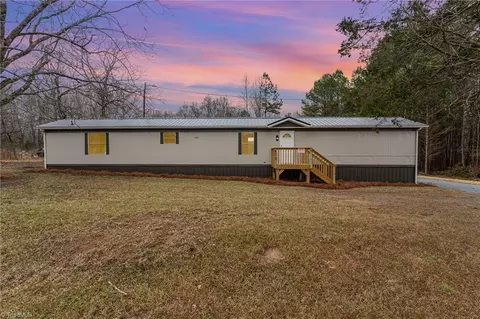 616 Burney Rd, Asheboro, NC 27205