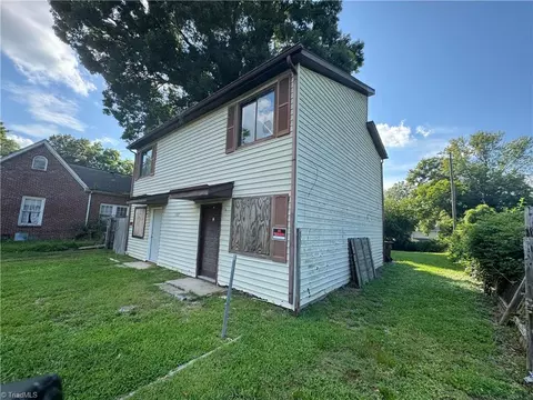 Exterior - 1102 Campbell St, High Point, NC 27262 photo 2 of 7