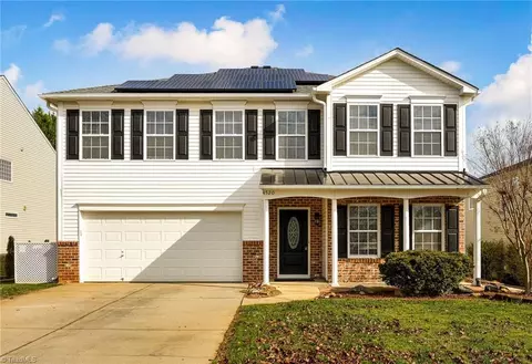 4520 Pickney Ct, Kernersville, NC 27284