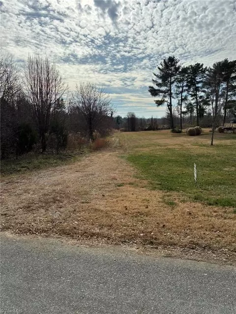 9033 Stack Rd, Colfax, NC 27235 photo 10