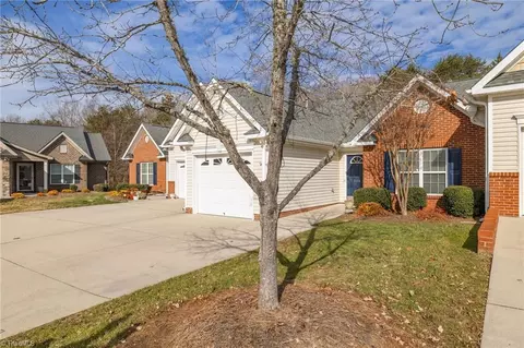 Exterior - 706 Chas Ct, High Point, NC 27265 photo 2 of 9