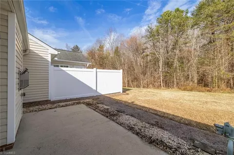 Exterior - 706 Chas Ct, High Point, NC 27265 photo 3 of 9