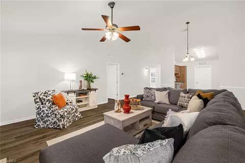 Living - 706 Chas Ct, High Point, NC 27265 photo 2 of 3