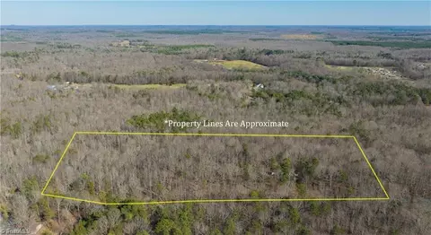 6355 Scott Mcdowell Dr, Asheboro, NC 27205