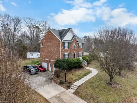 5904 Election Oak Dr, High Point, NC 27265