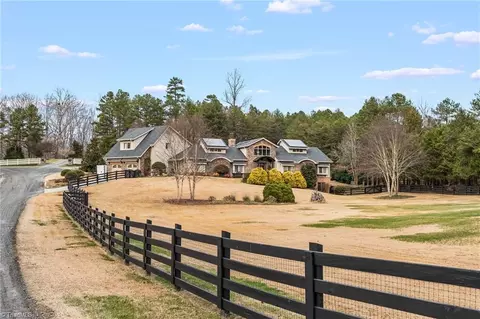 Exterior - 8905 Milestone Pt, Clemmons, NC 27012 photo 5 of 5