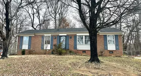 2223 Meloine Ln, Greensboro, NC 27407
