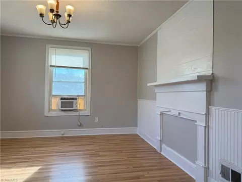 Living - 147 Wright St, Ramseur, NC 27316 photo 5 of 6