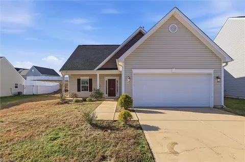 3439 River Farm Dr, Kernersville, NC 27284