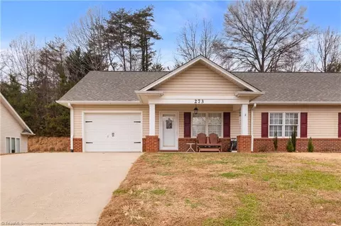 273 Boyles St S, Pilot Mountain, NC 27041