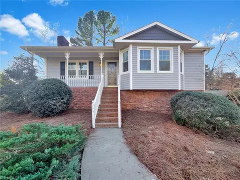 796 Big Tree Dr, Lewisville, NC 27023