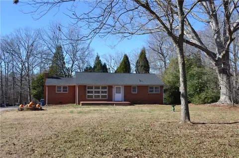 812 Dan Valley Rd, Madison, NC 27025