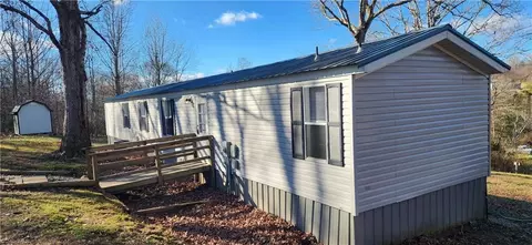 680 Edsel Rd, Traphill, NC 28685 photo 3