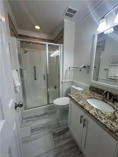 Bath - 162 Golfview Dr, Bermuda Run, NC 27007 photo 4 of 4