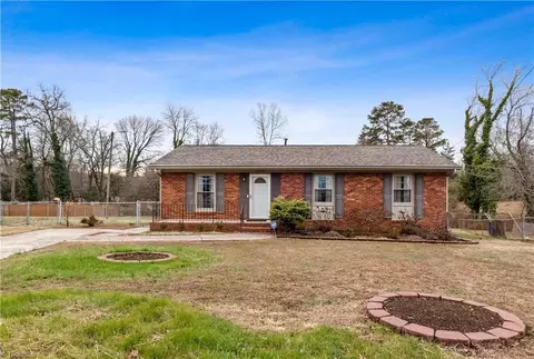 4030 Menfreya Ct, Winston Salem, NC 27105